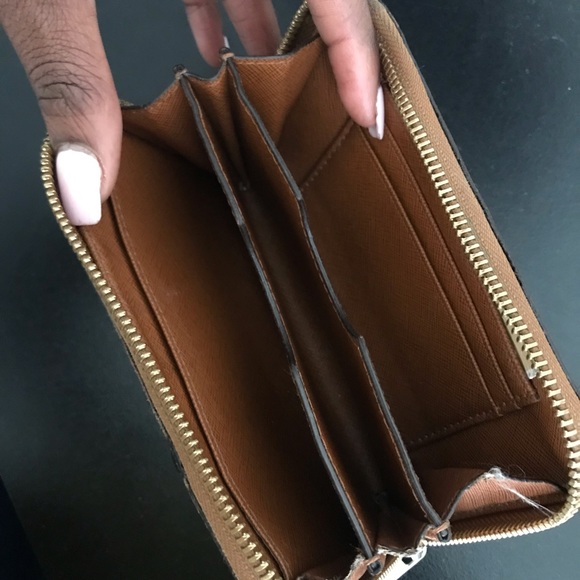 Michael Kors Studded Wallet - Picture 3 of 3